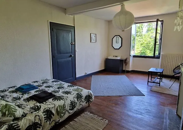 Spacieuse Maison De - Quartier Calme - 10 Personnes Villa *