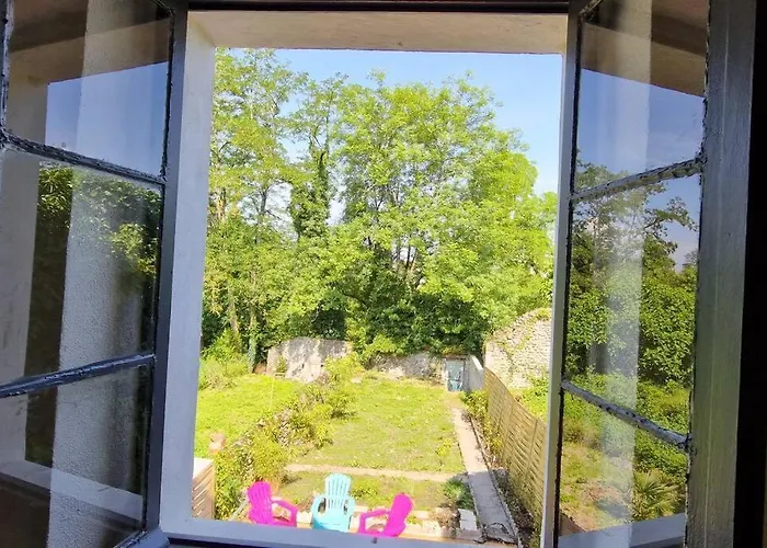Villa Spacieuse Maison De - Quartier Calme - 10 Personnes